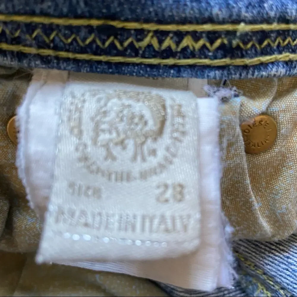 Diesel Women Lowky Jeans Straight Leg Size 28 - Picture 3 of 11